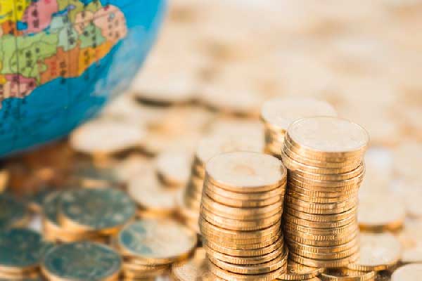 AMD发布下一代人工智能芯片 OpenAI首席执行官萨姆·奥特曼出席发布会