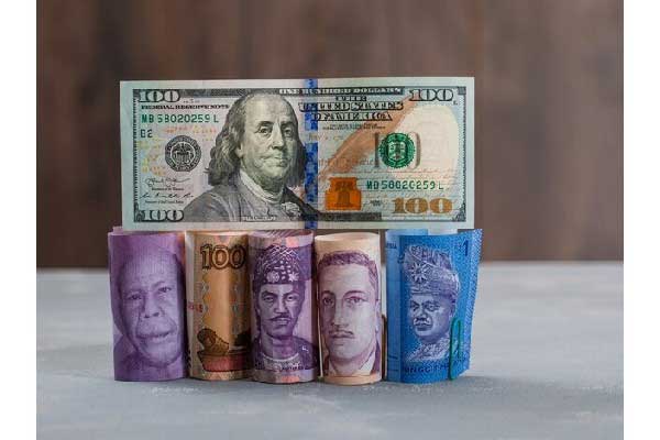 分析师对特斯拉股票的评价是：特斯拉即将卷土重来