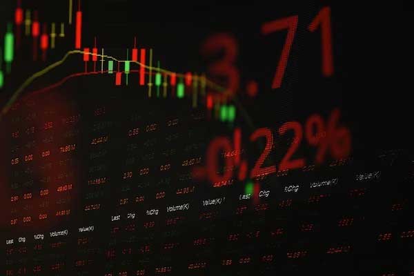 分析师对特斯拉股票的评价是：特斯拉即将卷土重来